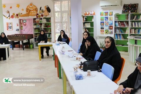 دومین جلسه هفته ملی کودک