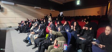 برگزاری دوره آموزشی مهارت های زندگی کارکنان کانون قم