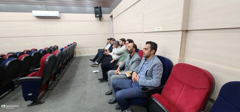 برگزاری دوره آموزشی مهارت های زندگی کارکنان کانون قم