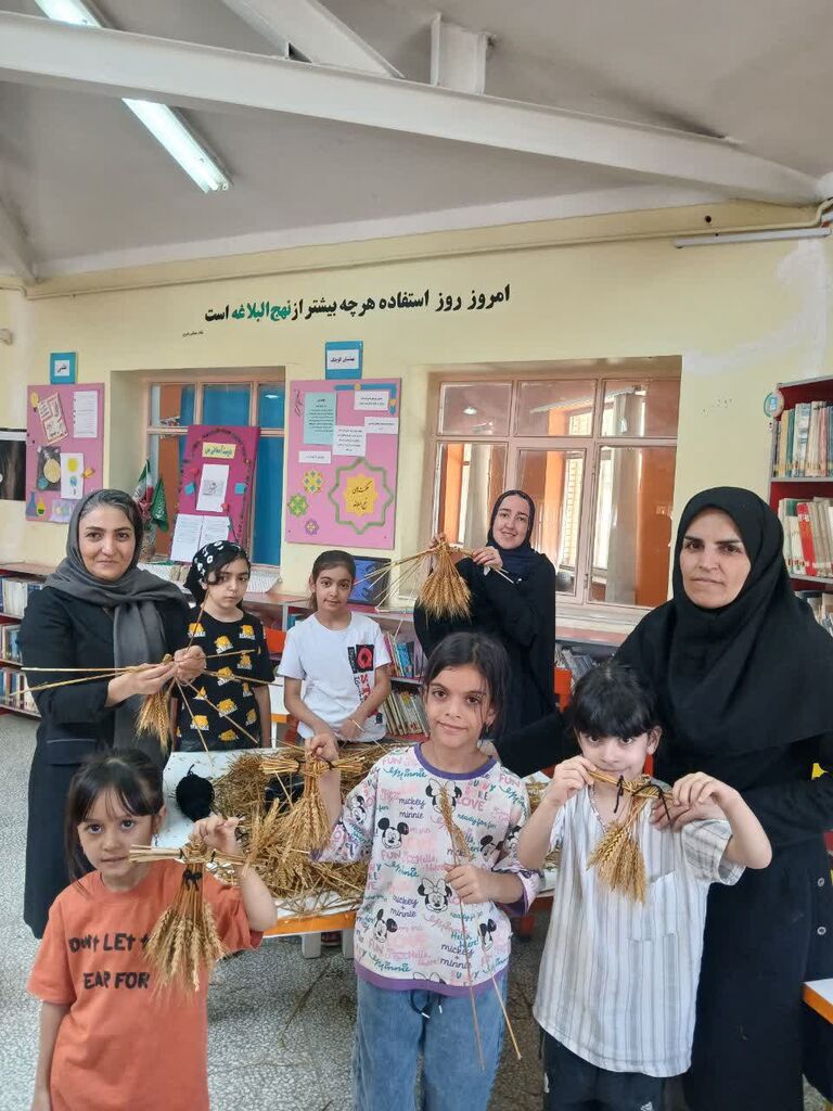 کودکان و نوجوانان فیروزان با آیین سنتی «جشن شکرانه» آشنا شدند