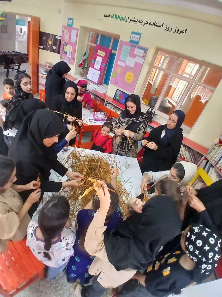 کودکان و نوجوانان فیروزان با آیین سنتی «جشن شکرانه» آشنا شدند