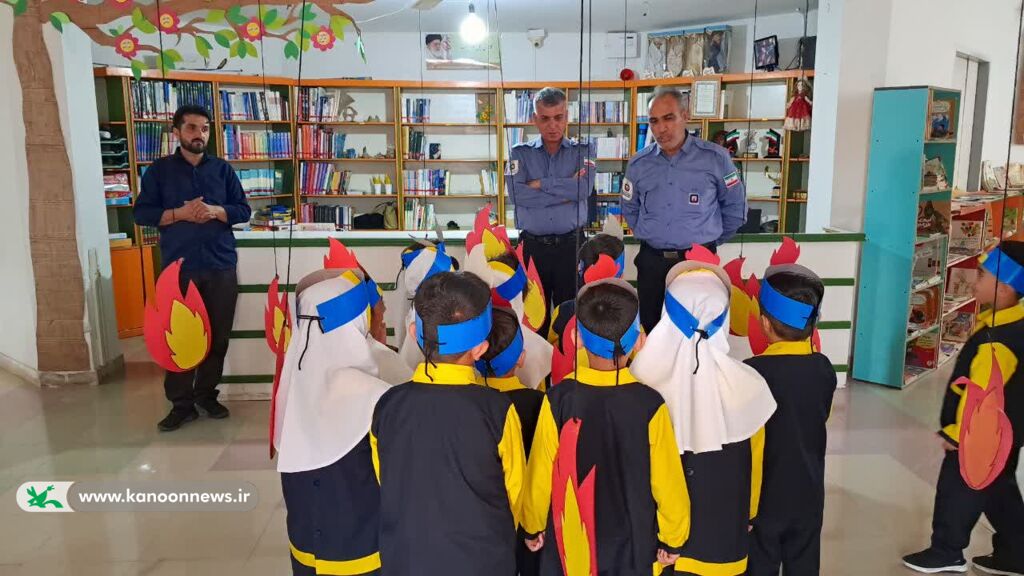 آشنایی کودکان دلند با شجاعت و ایثار آتشنشانان