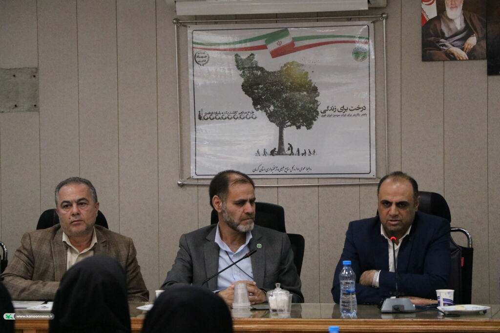 کودکان را میتوان به معادن معنوی تشبیه کرد که باید برای کشف آنها تلاش کنیم