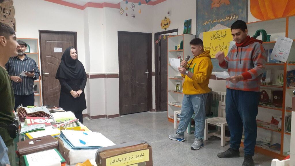 نمایشگاه آثار حسیـلمسی ویژه کودکان و نوجوانان با نیازهای ویژه در چالوس برگزار شد