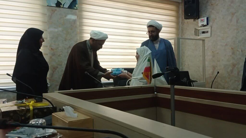 انعقاد تفاهم نامه فی مابین کانون هرمزگان وستاد اقامه نماز استان