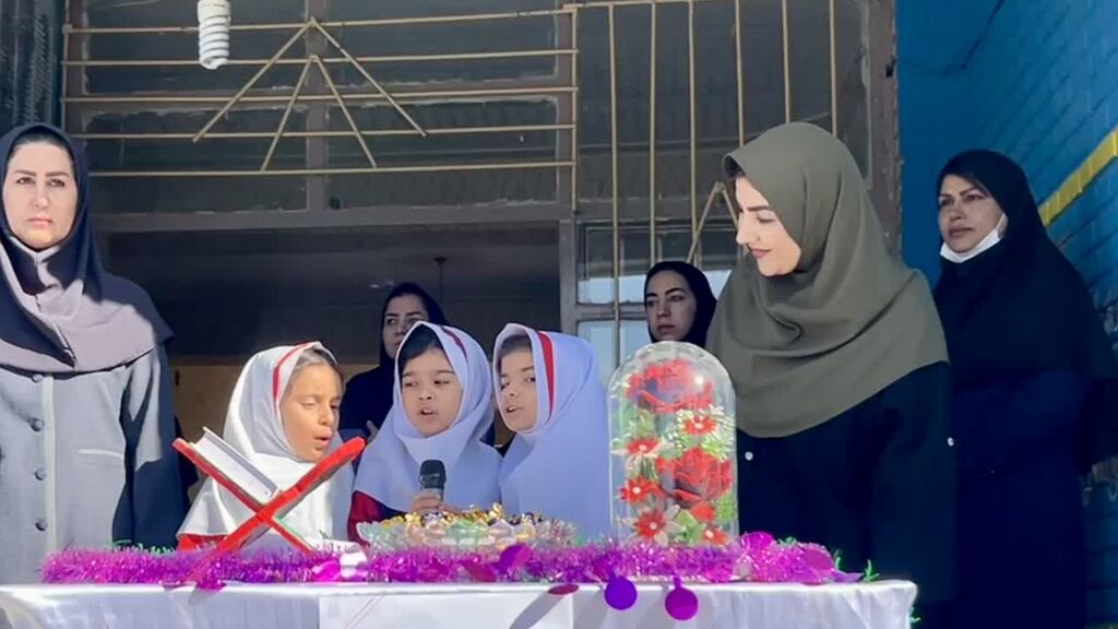 مرکز شماره ۲ اسلامآباد غرب با برنامههای ترویج فرهنگ ایثار، شهادت و استقامت