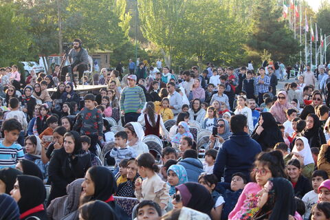 پارک ائل گلی تبریز میزبان چهارمین روز تماشاخانه سیار کانون با حضور مجموعه تلوزیونی مل مل1