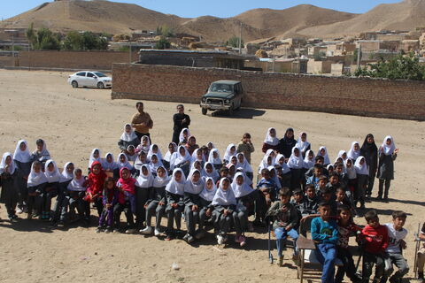 تماشاخانه سیار در آخرین روز از حضور خود در استان، میهمان روستای اورتاسو چاراویماق شد.