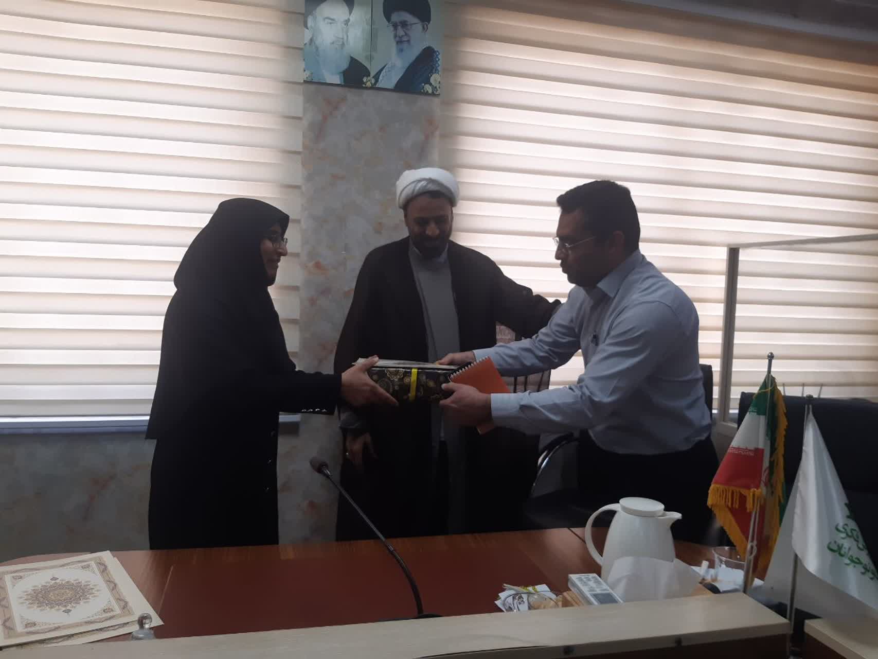 انعقاد تفاهم نامه فی مابین کانون هرمزگان وستاد اقامه نماز استان