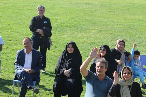 شهرهای سهند، بناب و مراغه میزبان تماشاخانه سیار کانون در پنجمین روز از حضور خود در استان آذربایجان شرقی بود که با استقبال پرشور کودکان، نوجوانان و خانواده ها همراه شد.