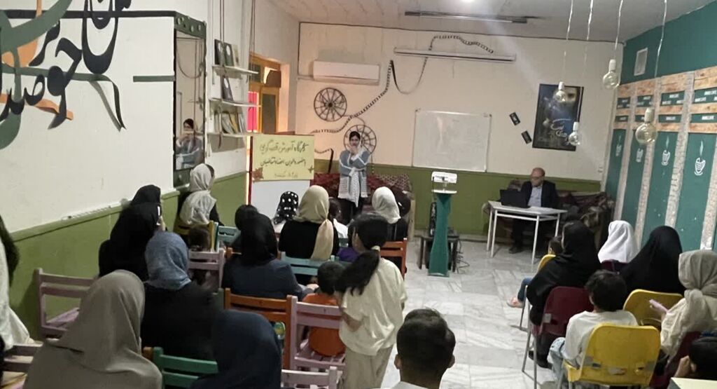 کارگاه تخصصی قصهگویی در مرکز شماره ۲ کانون کرمانشاه