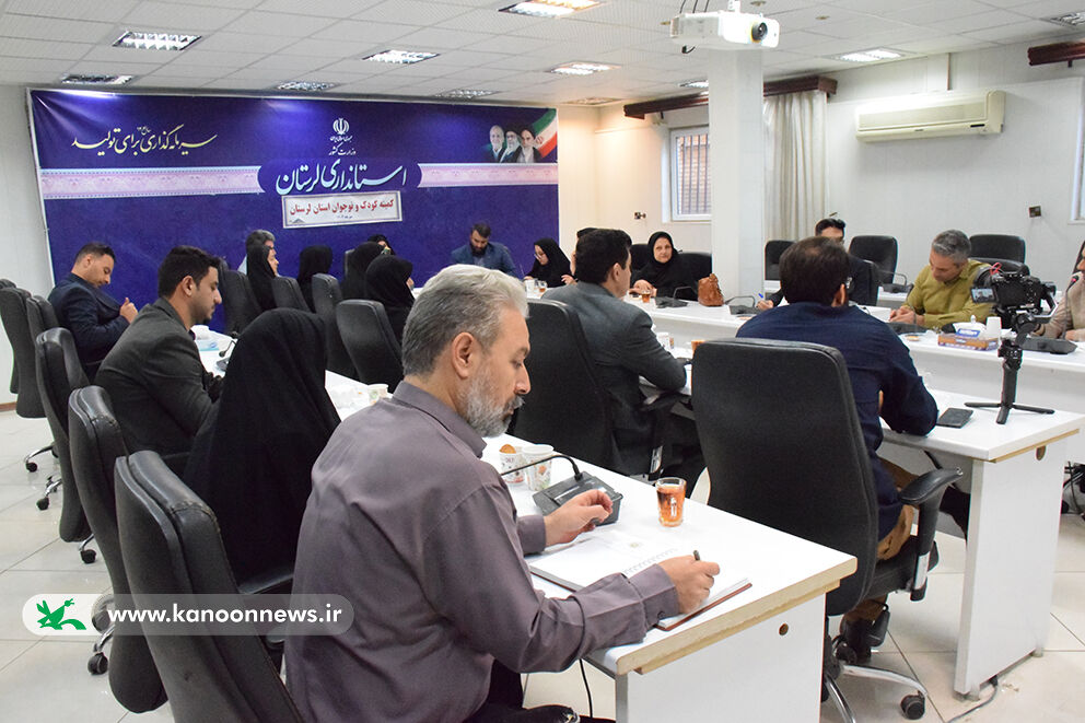 آینده استان و کشور را با مهارت‌آموزی و هویت‌بخشی بسازیم