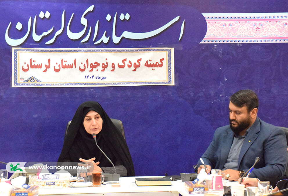 آینده استان و کشور را با مهارت‌آموزی و هویت‌بخشی بسازیم