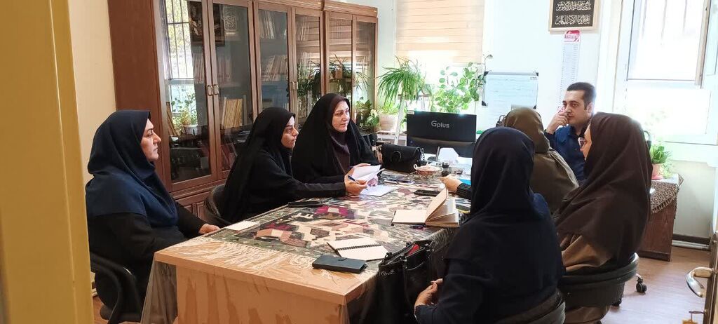 نشست توجیهی جشنواره قصهگویی برای مسئولان آموزش و پرورش