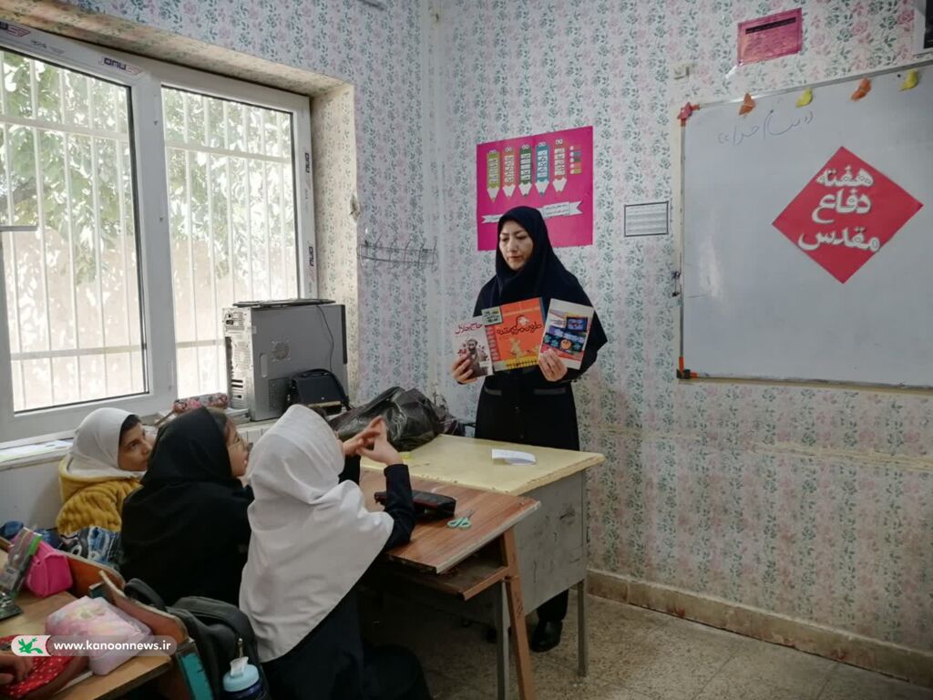 گرامیداشت هفته دفاع مقدس در مرکز فرهنگی‌هنری سهرورد