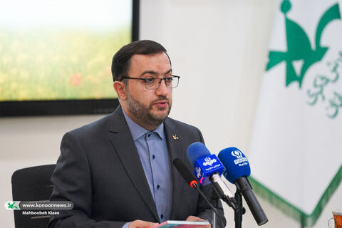 نشست خبری تبیین سند ملی کودک و نوجوان و هفته ملی کودک