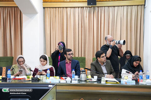 نشست خبری تبیین سند ملی کودک و نوجوان و هفته ملی کودک