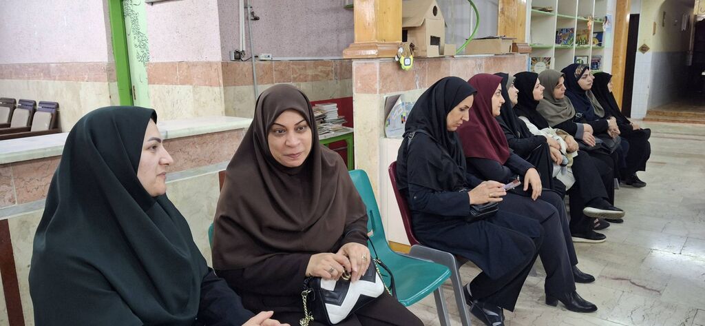 نمایشگاه کتابهای حسیلمسی ویژه کودکان با نیازهای ویژه در نوشهر برگزار شد