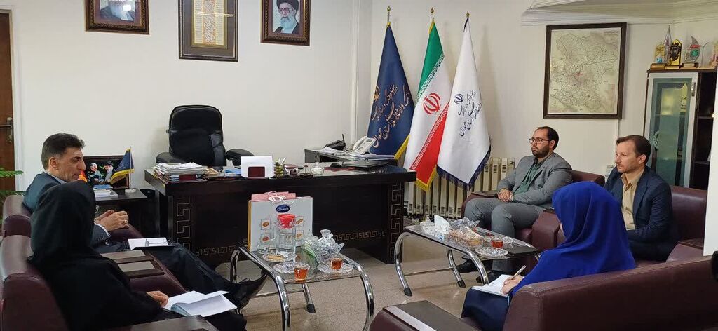 دیدار سرپرست کانون با مدیرکل ارشاد همدان در آستانه هفته ملی کودک