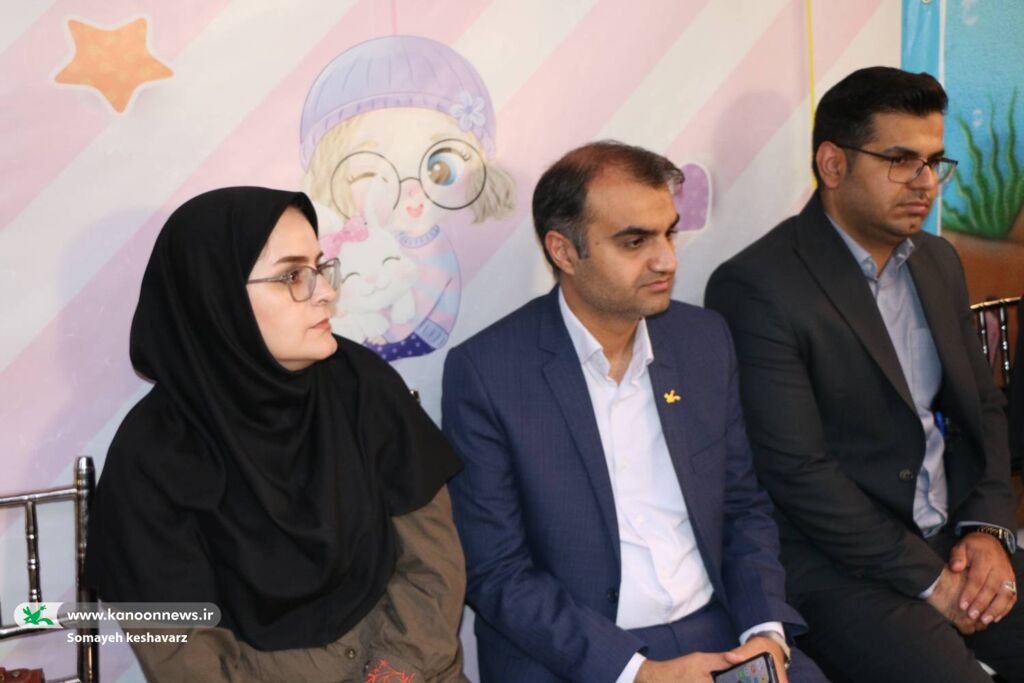 نواخته شدن زنگ غنچه‌ها برای ۴۲ هزار نو آموز در فارس
