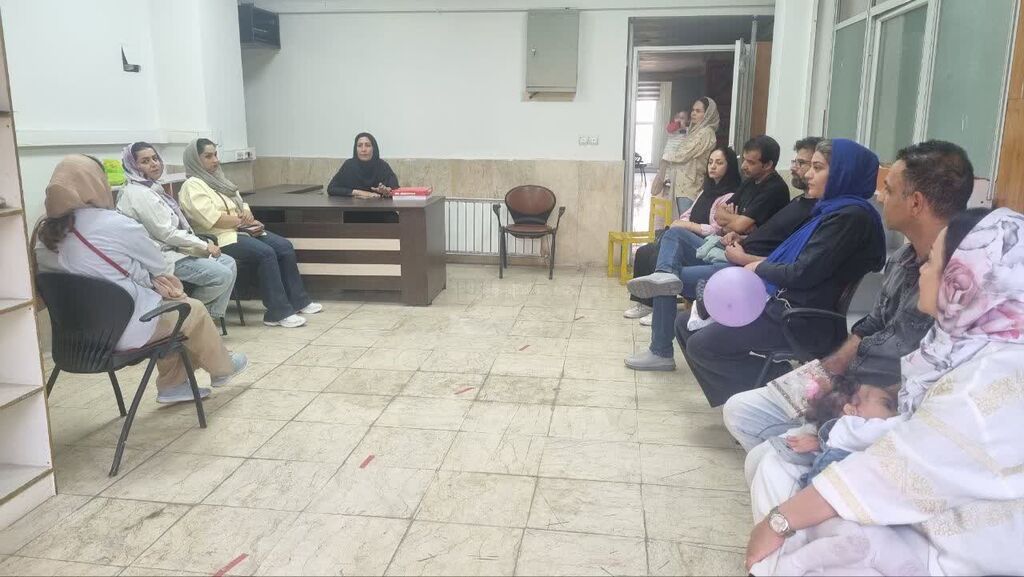 دوره گام‌های نخستین برای دومین سال متوالی در مرکز مجتمع کانون کرج