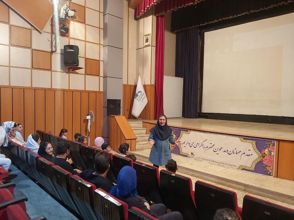 دوره گامهای نخستین برای دومین سال متوالی در مرکز مجتمع کانون کرج