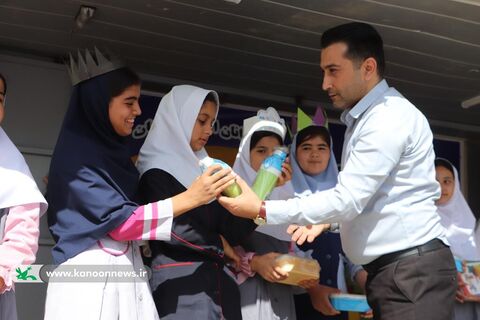 ۲ آسمان‌نمای سیار و بادی در کانون پرورش فکری گلستان افتتاح شد