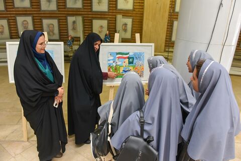 نمایشگاه آثار برگزیده نقاشی و تصویرگری کودکان و نوجوانان با عنوان" کودکان روایت می‌کنند، "وطن، مقاومت و غزه"