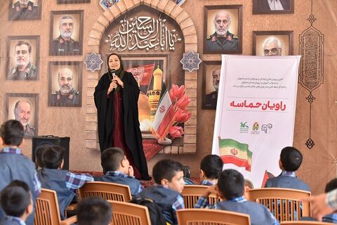 نمایشگاه آثار برگزیده نقاشی و تصویرگری کودکان و نوجوانان با عنوان" کودکان روایت می‌کنند، "وطن، مقاومت و غزه"