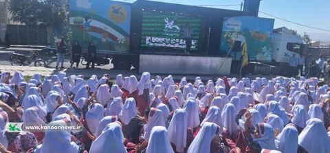 گزارش تصویری روز اول و دوم تماشاخانه سیار نمایشی در استان زنجان