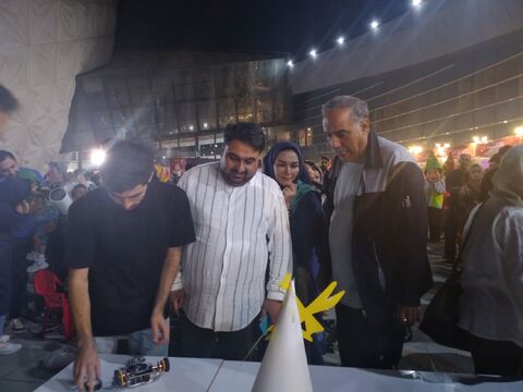 استقبال پرشور از برنامه‌های بانشاط کانون استان اصفهان در سی‌وهفتمین جشنواره بین‌المللی فیلم‌های کودکان و نوجوانان دوشنبه‌شب ۱۴ مهرماه ۱۴۰۴