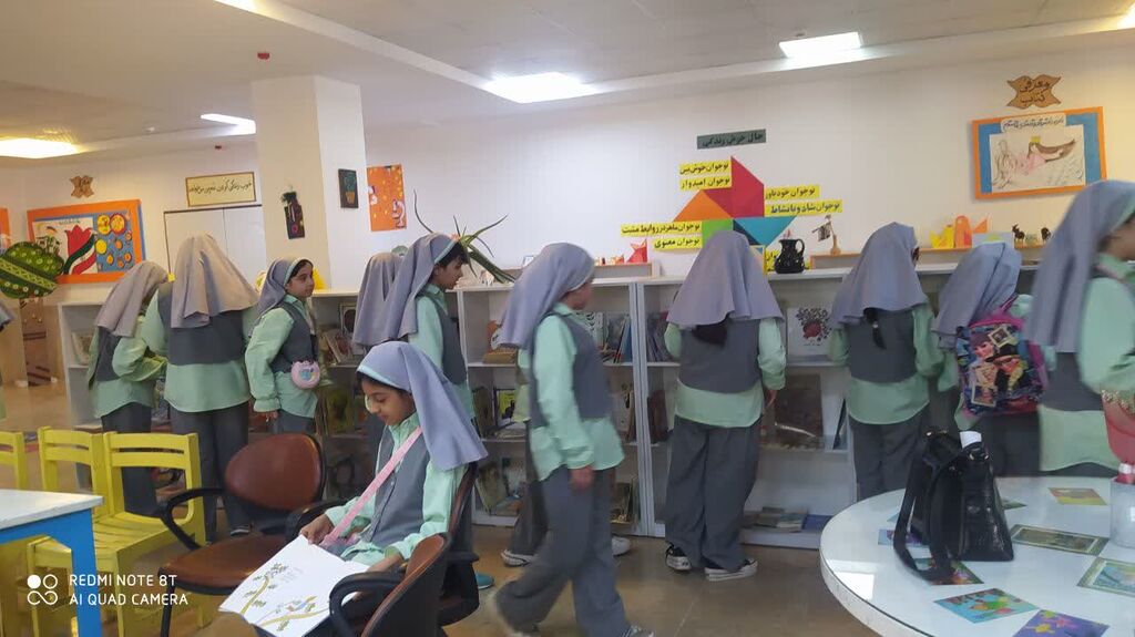 دانش آموزان مدرسه‌ی «ترنج»، مهمان مرکز شماره ۳  کانون کرج