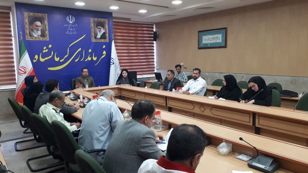 نشست هماهنگی و تبیین برنامههای هفته ملی کودک در فرمانداری کرمانشاه