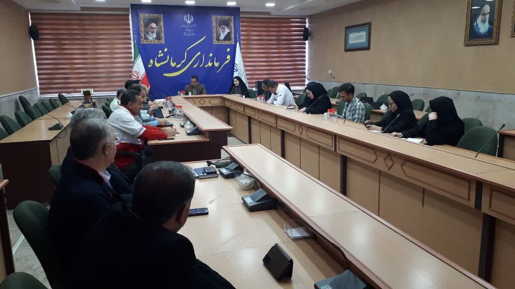 نشست هماهنگی و تبیین برنامه‌های هفته ملی کودک در فرمانداری کرمانشاه