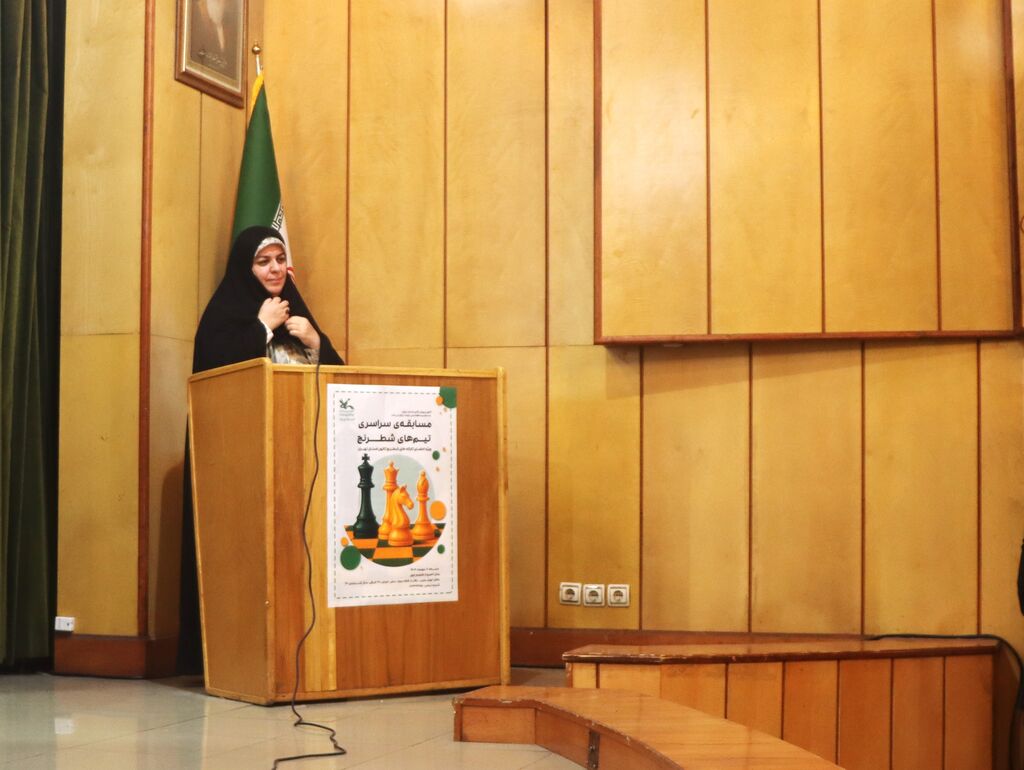 برگزاری مسابقه شطرنج در کانون استان تهران