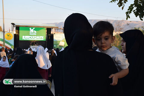تماشاخانه سیار کانون پرورش فکری در شهر چغابل