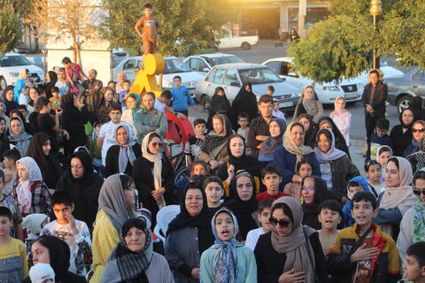 تماشاخانه سیار کانون به ایستگاه پایانی خود در استان آذربایجان شرقی، به هشترود و میانه رسید