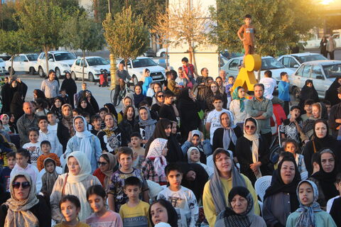 تماشاخانه سیار کانون به ایستگاه پایانی خود در استان آذربایجان شرقی، به هشترود و میانه رسید