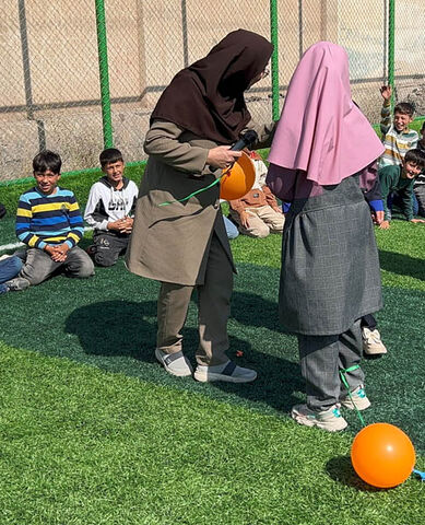 پیک امید کانون اردبیل روزی پر از شادی برای دانش‌آموزان روستای جبه‌دار رقم زد