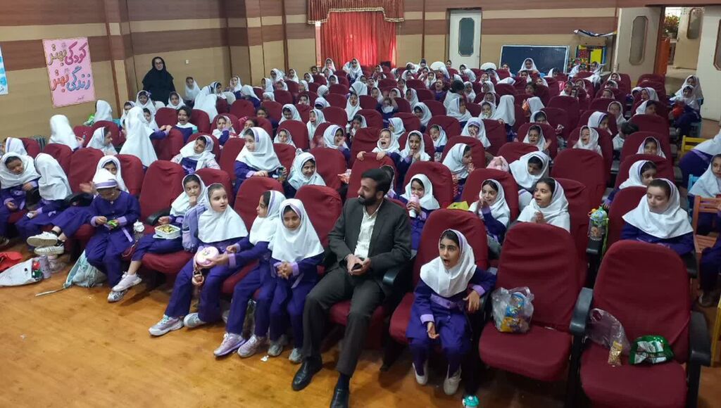 جشن آغاز هفته ملی کودک در مرکز سنقر