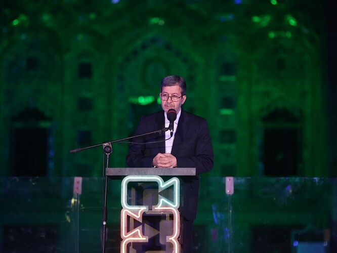 برگزیدگان نخستین گردهمایی فیلمسازان نوجوان  اصفهان تجلیل شدند