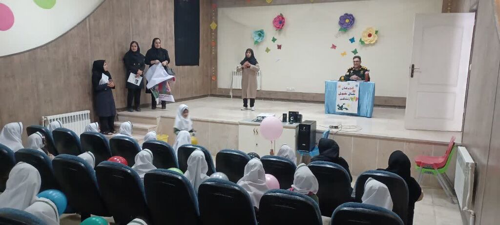 برنامههای هفته ملی کودک در مرکز شماره ۱ اسلامآباد غرب آغاز شد