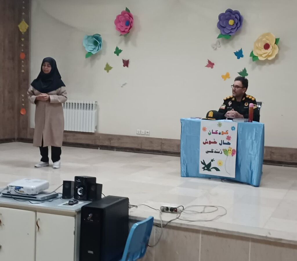 برنامههای هفته ملی کودک در مرکز شماره ۱ اسلامآباد غرب آغاز شد