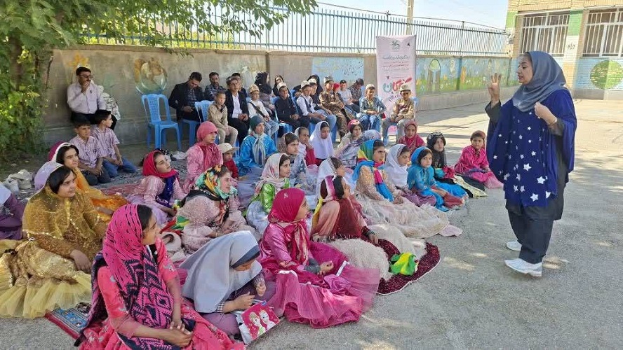 شکوه قصه و شادی در روز جهانی کودک در مناطق عشایری و روستایی سمیرم