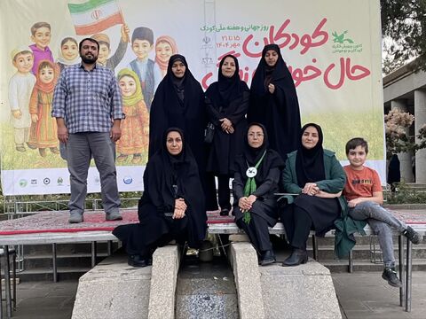 جشن هفته ملی کودک در آرامگاه بوعلی