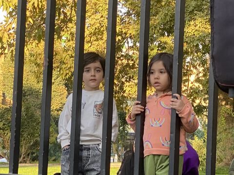 جشن هفته ملی کودک در آرامگاه بوعلی