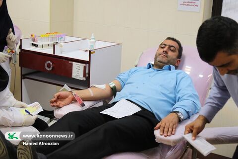 اهدای خون کارکنان کانون پرورش فکری مازندران به مناسبت روز جهانی کودک