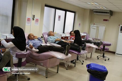 اهدای خون کارکنان کانون پرورش فکری مازندران به مناسبت روز جهانی کودک