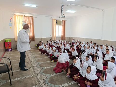 مرکز خمیر میزبان بابا علی قصه گو