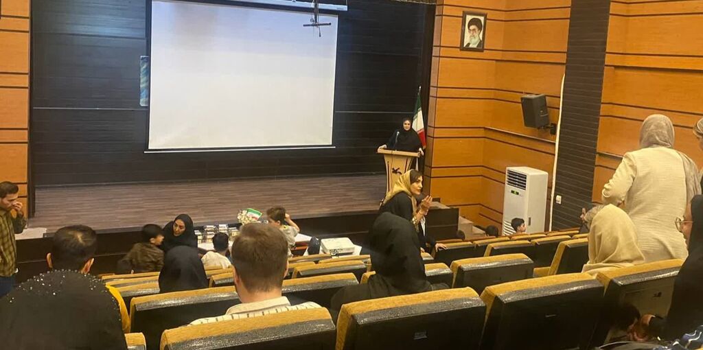 هفته ملی کودک در مرکز شماره ۴ کانون کرمانشاه با میزبانی «نوخوانها» و خانوادهها آغاز شد